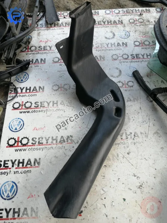 3B0819804 vw passat B5 sağ arka ayak havalandırma kanalı