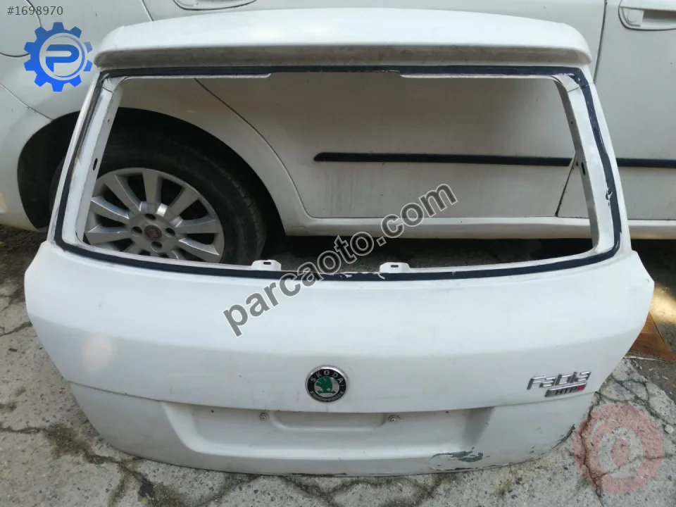 Skoda fabia 2008-2013 bağaj kapağı