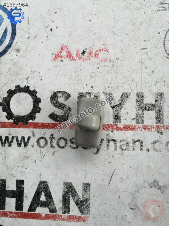 3B0857561B volkswagen passat B5 güneşlik tutucu klipsi