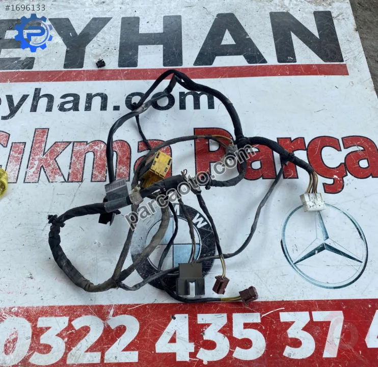 6969237 bmw 5 serisi E60 sağ ön koltuk tesisatı elektrikli