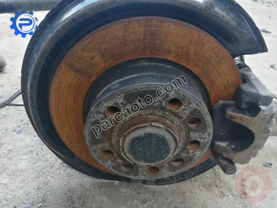 Audi a3 2010 arka disk sağ sol