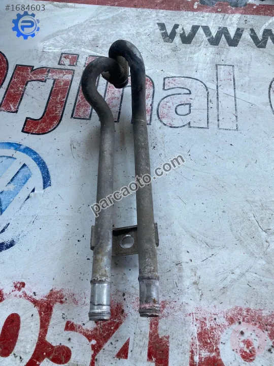 03C121060B audi a3 jetta 1.6 bse motor ikili su borusu