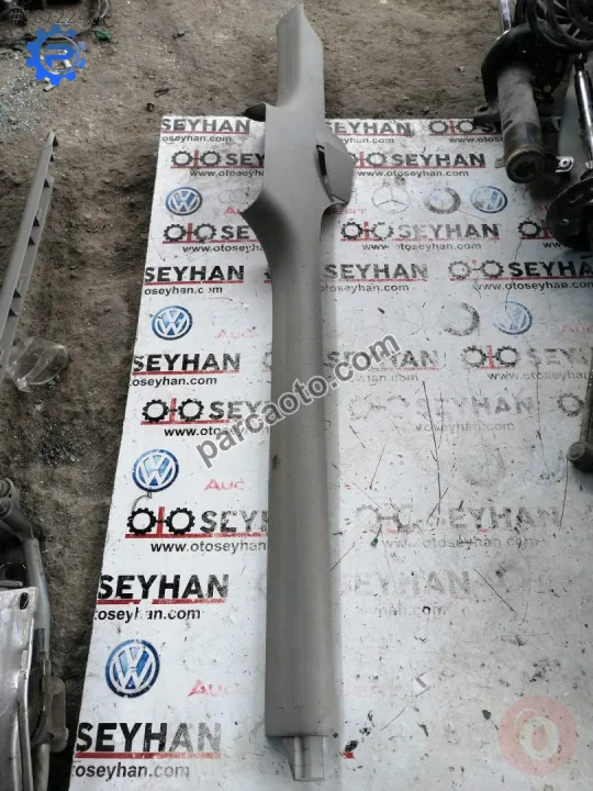8P4853906 audi a3 2010 sağ marşbiyel eşik kaplaması