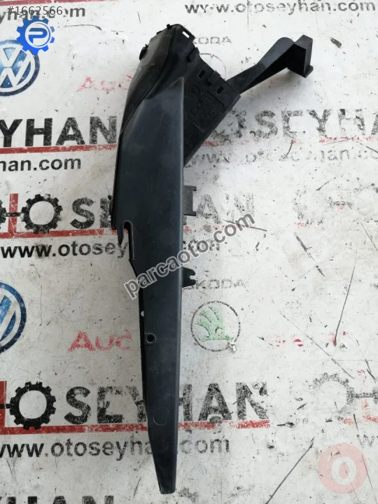 1K0201973 audi a3 2010 ön yakıt borusu tutucu koruyucu