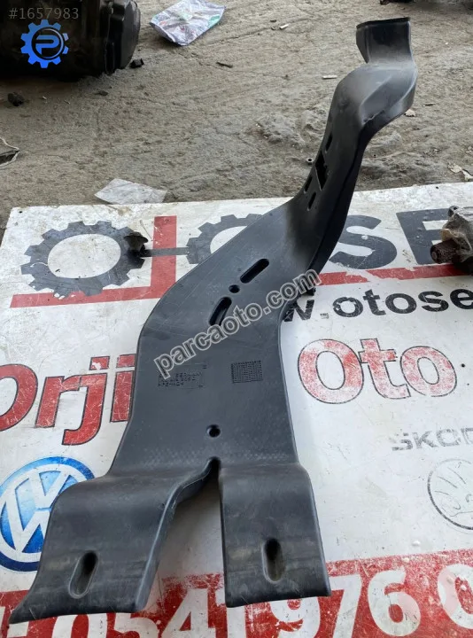 1K0819805D volkswagen golf 5 sol arka ayak havalandırma boru