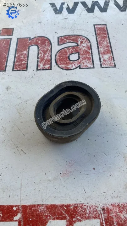 1K0423187 audi a3 2010 direksiyon kutusu üst mafsal takozu