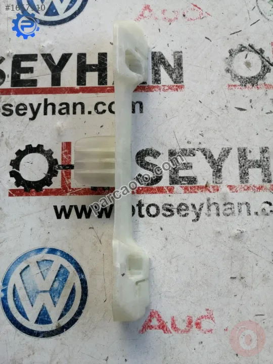 1K0858685 volkswagen golf 5 tavan tutamağı braketi