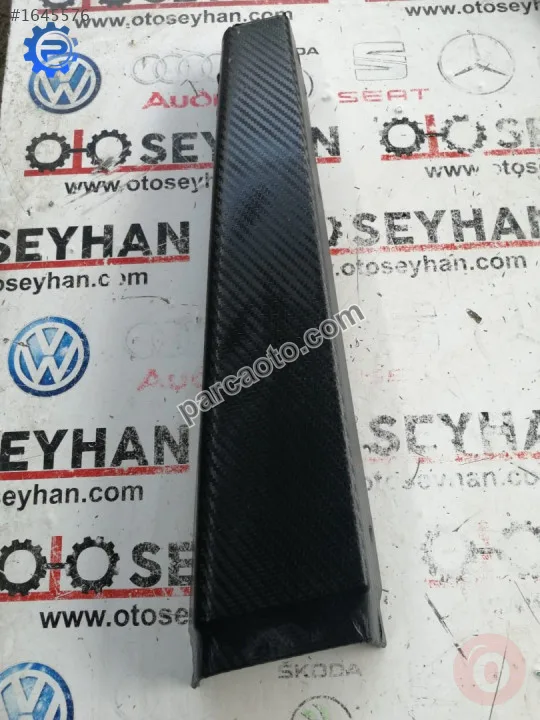 1P0853289B Seat leon 2009 sol orta direk dış kaplaması