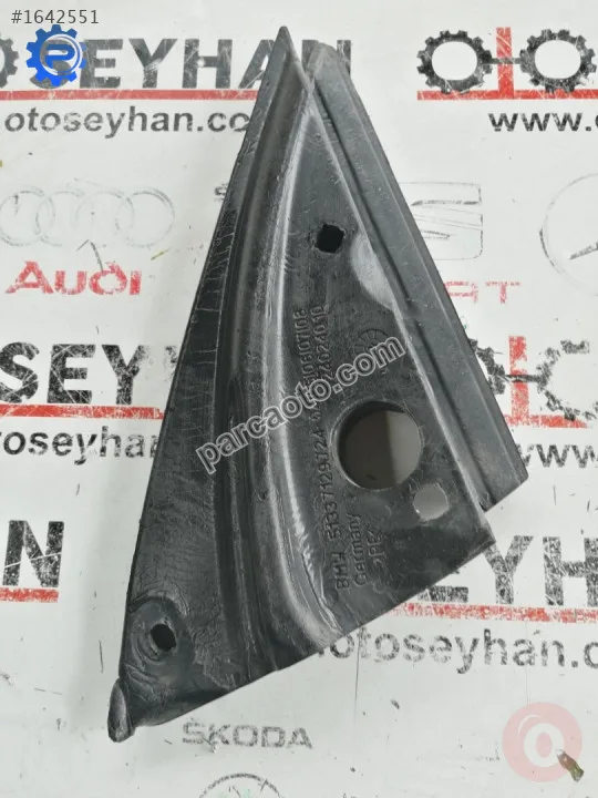 51337129724 bmw X5 E70 2010 sağ ayna iç köpüğü