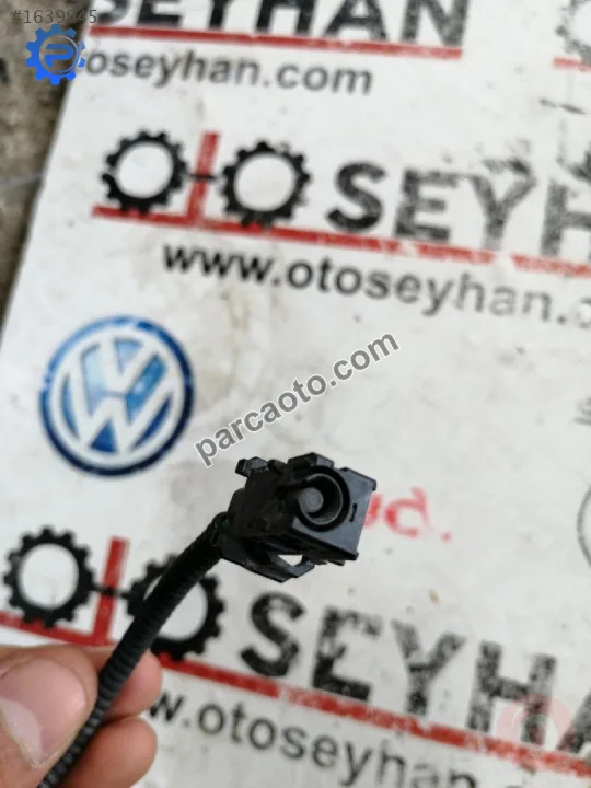 6982221 bmw X5 E70 tesisat fiş soketi