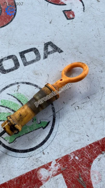 045115611 seat ibiza cordoba 1.4 tdi amf yağ çubuğu 045115611 seat ibiza cordoba 1.4 tdi amf yağ çubuğu