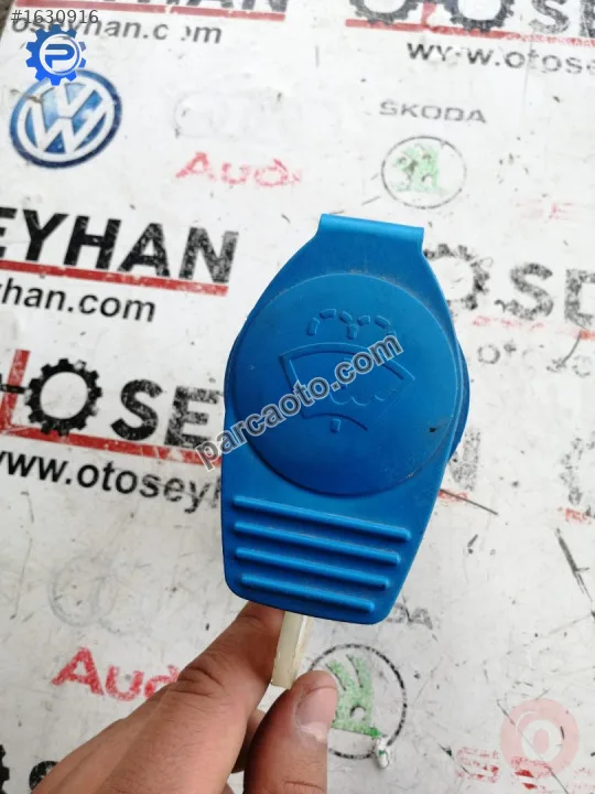 8D0955455 vw audi skoda silecek su fıskiye bidonu dolum agzı