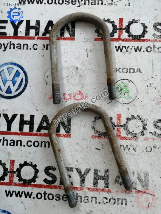 volkswagen caddy sağ arka makas tutucu saplaması vidası