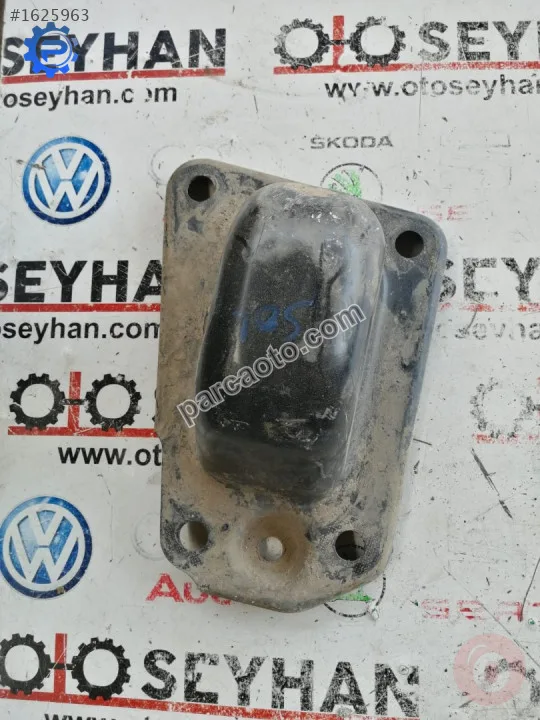 1K0505129G skoda octavia sol arka dingil şase bağlantı yuva