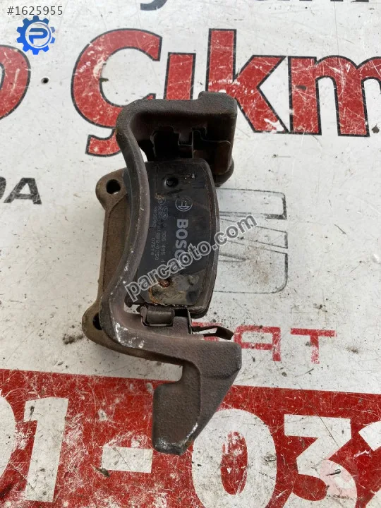 skoda octavia 2005 sağ arka fren kaliper çene