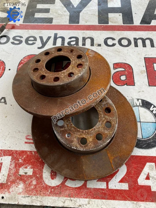skoda octavia 2005 arka disk sağ sol