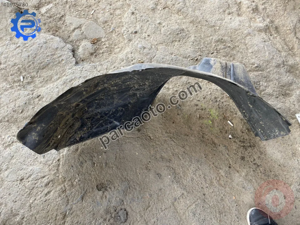 mitsubishi l200 2014 sol arka davlumbaz mitsubishi l200 2014 sol arka davlumbaz