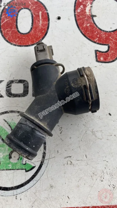 1K0122291AE vw jetta 1.6 bse radyatör giriş su borusu