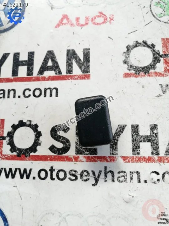 Nissan vanetta cargo göğüs boş tuş kapağı