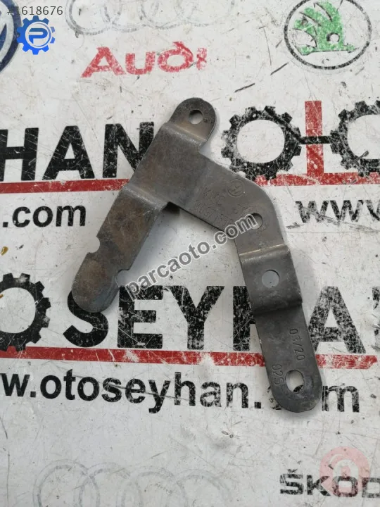 1K0971858BE vw audi seat skoda ön tesisat tutucu