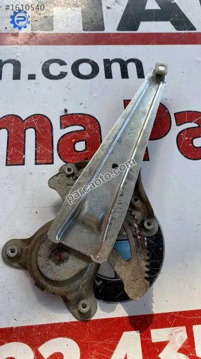 toyota corolla 2008 sol arka kapı cam krikosu