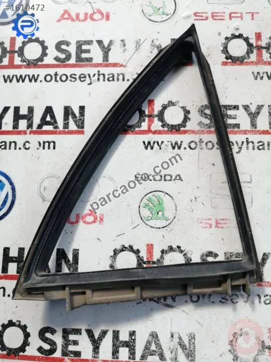 Toyota corolla sağ arka kelebek cam çerceve lastiği fitili