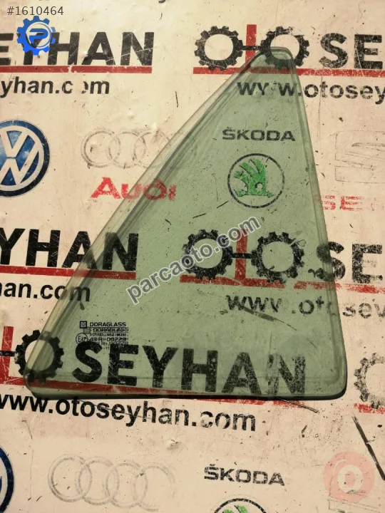 Toyota corolla 2008 sağ arka kapı kelebek cam