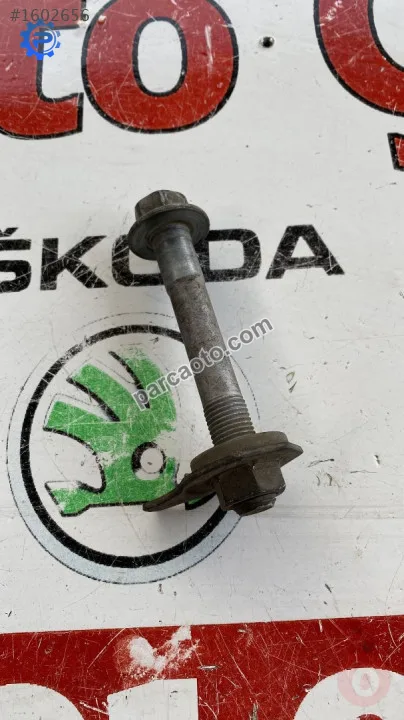 toyota corolla 2008 ön şanzıman alt kulağı vidası