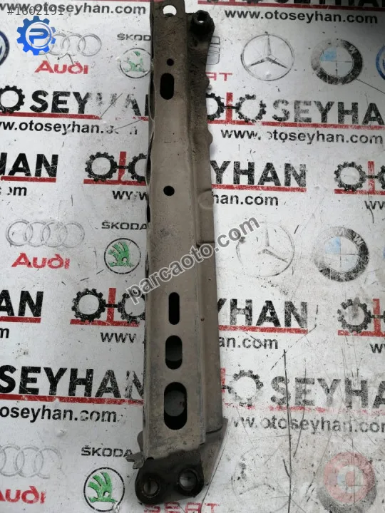 Toyota corolla 2008 radyatör travers ara demiri sağ