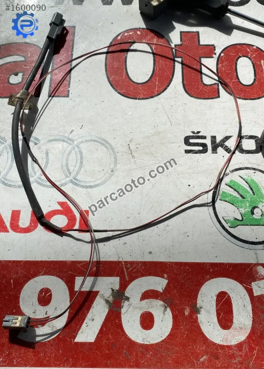 toyota corolla 2008 bagaj üst stop kablosu
