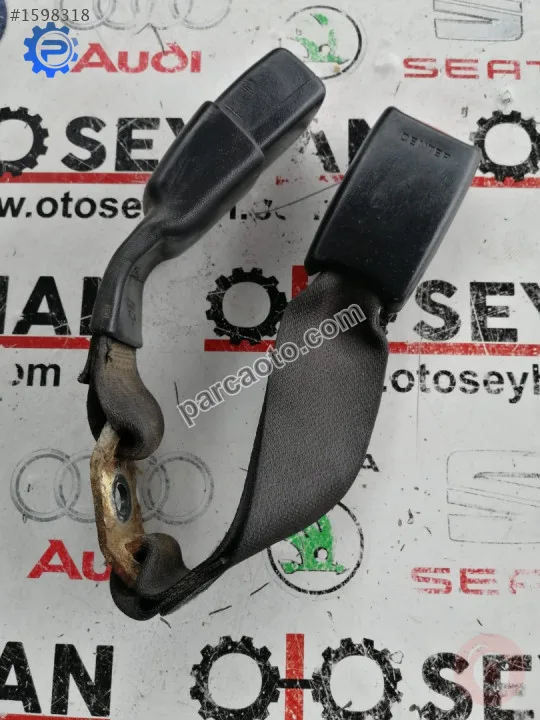 Toyota corolla 2008 arka koltuk emniyet kemeri kilidi Toyota corolla 2008 arka koltuk emniyet kemeri kilidi