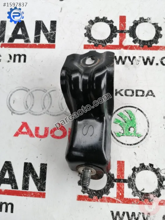 Toyota corolla 2008 arka koltuk bağlantı demiri