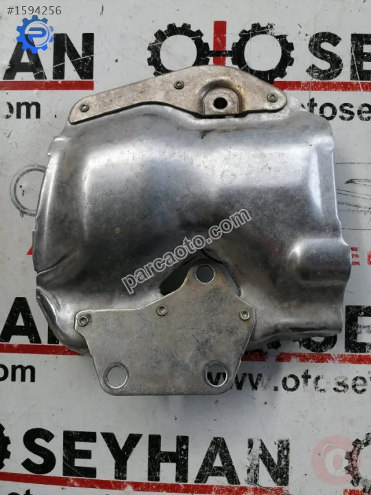 05E253041F audi a3 2020 turbo ısı kalkanı