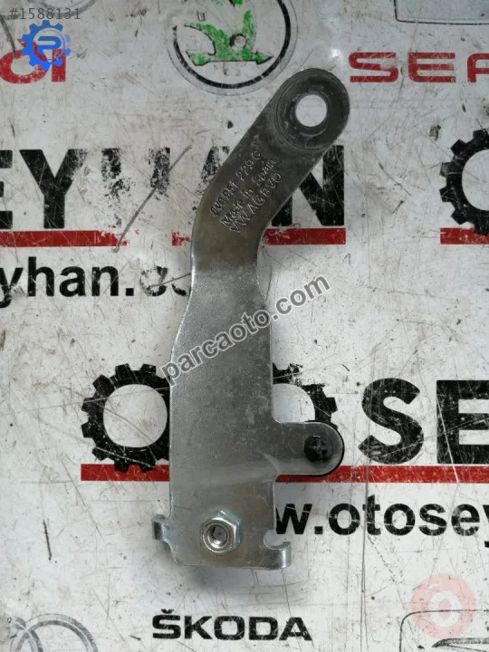 8V0951229C audi a3 2020 korna bağlantı demiri sol