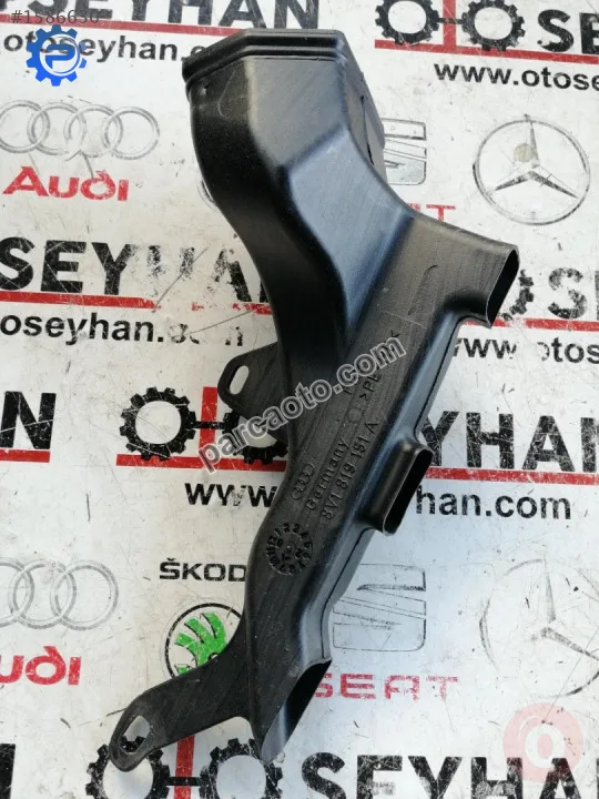 8V1819151A audi a3 2020 sol ön ayak havalandırma borusu