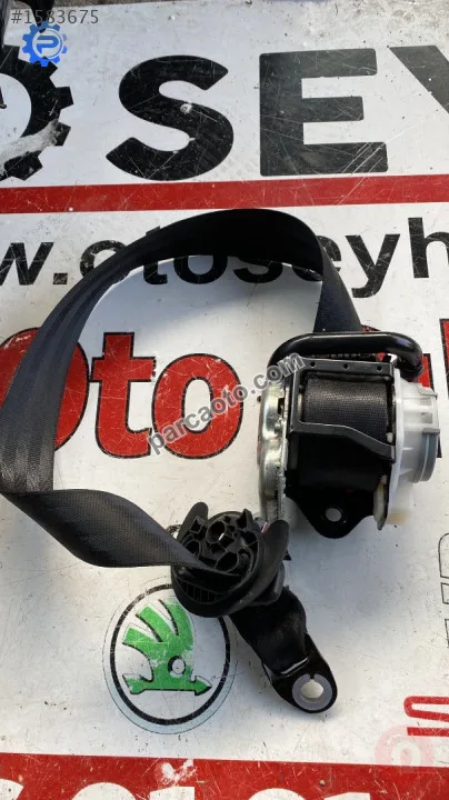 8V5857705E audi a3 2020 sol ön sürücü emniyet kemeri