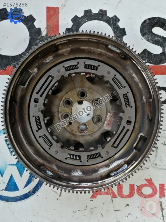 04E105266K audi a3 2020 1.5 tfsi dsg volant