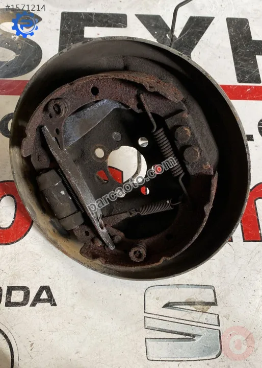 seat ibiza 2002-08 sol arka fren kampana taşıyıcı