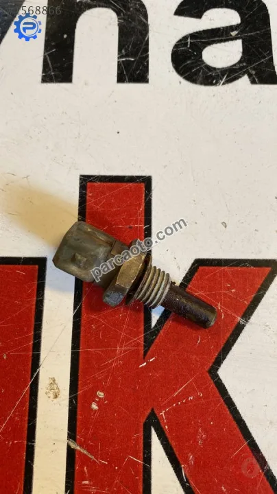 0280130026 bmw E34 alfa romeo 1990 hararet müşürü çift fiş 0280130026 bmw E34 alfa romeo 1990 hararet müşürü çift fiş