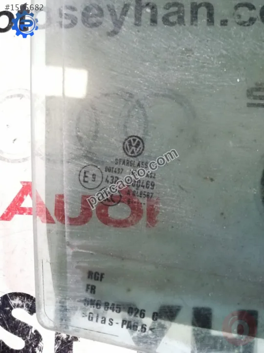 5K6845026C volkswagen golf 6 sağ arka kapı cam