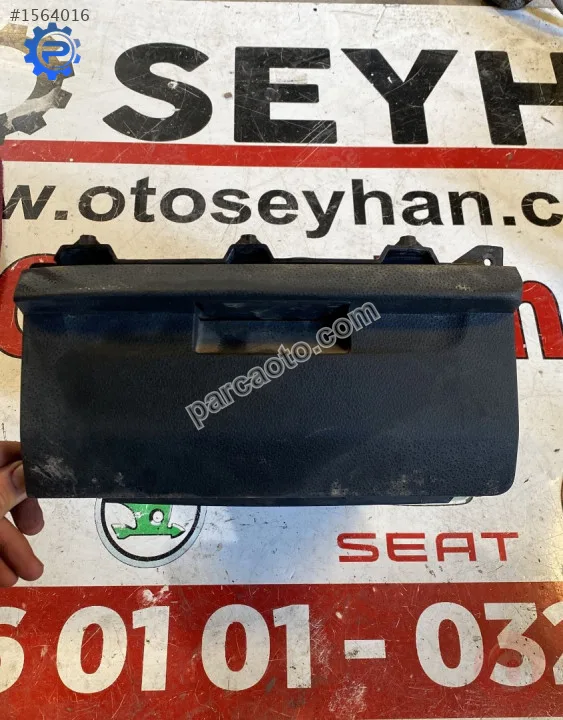 6Q0882600 cordoba ibiza sağ ön yolcu koltuk alt eşya gözü