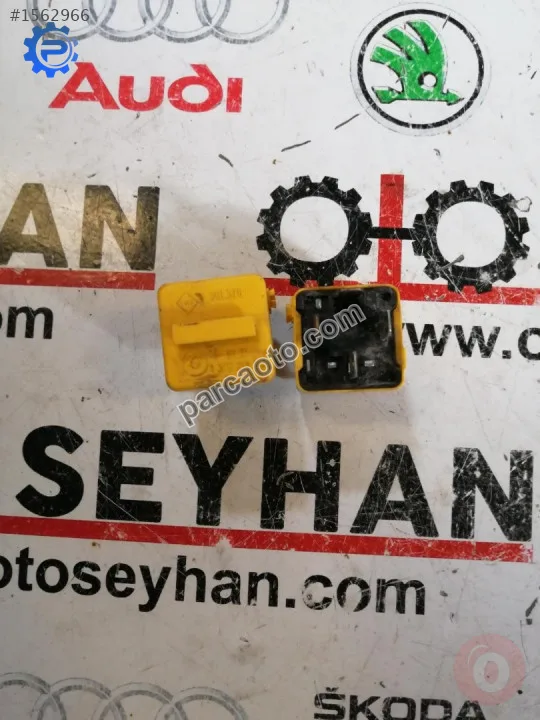 61311376301 BMW 5 serisi e34 1990 sarı röle