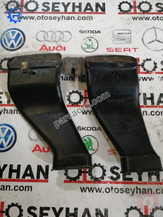 1908671 BMW 5 e34 1990 sol arka ayak havalandırma kanalı
