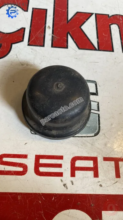 6N0512135 vw polo classic amortisör üst kapağı