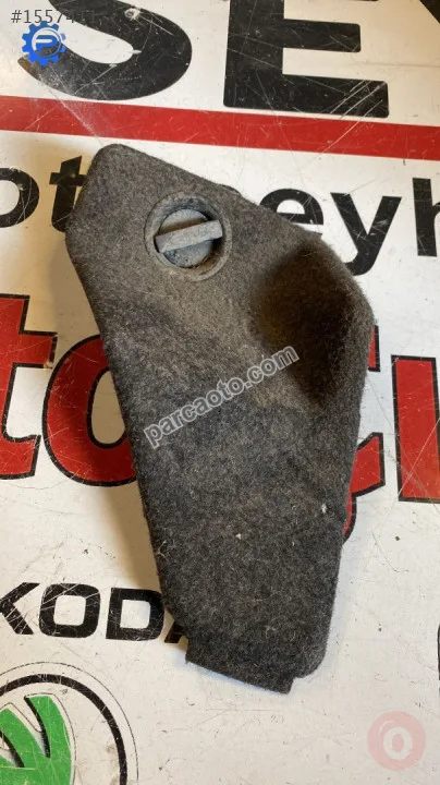 volkswagen golf 4 bagaj yan eşya gözü kapağı