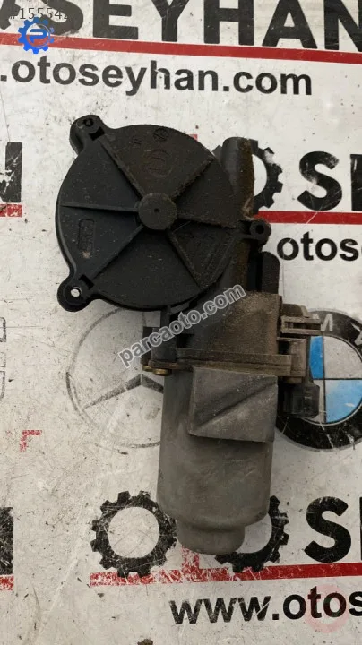 volkswagen caddy 2001 sol ön kapı cam motoru