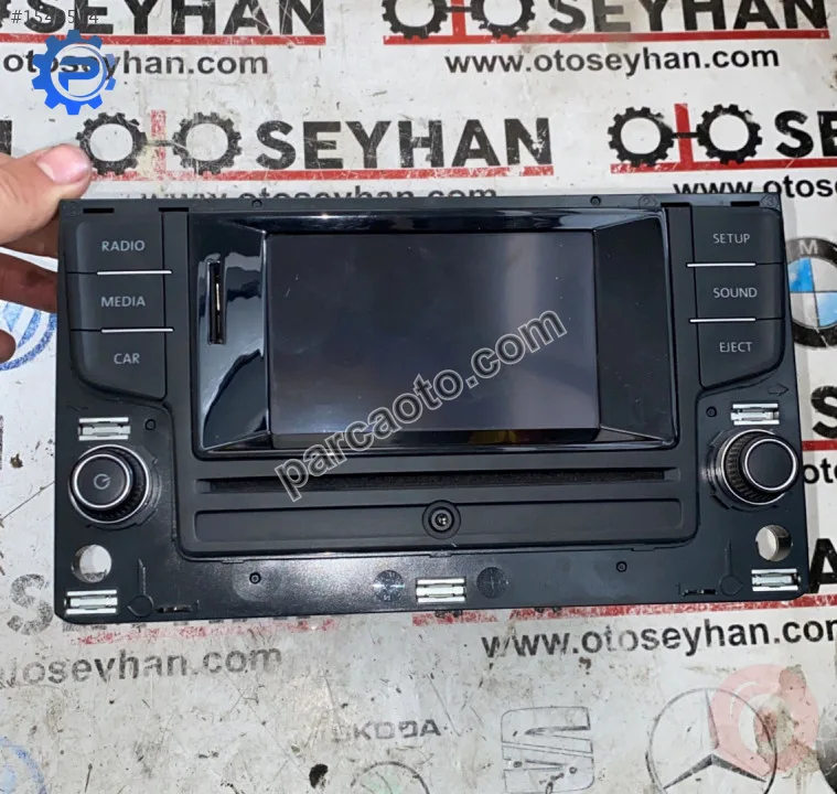 5G0035867 volkswagen golf 7 teyp radyo ekranı