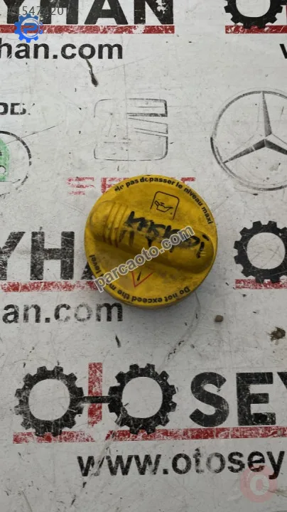 qashqai talisman megane 4 1.6 dci yağ dolum kapağı