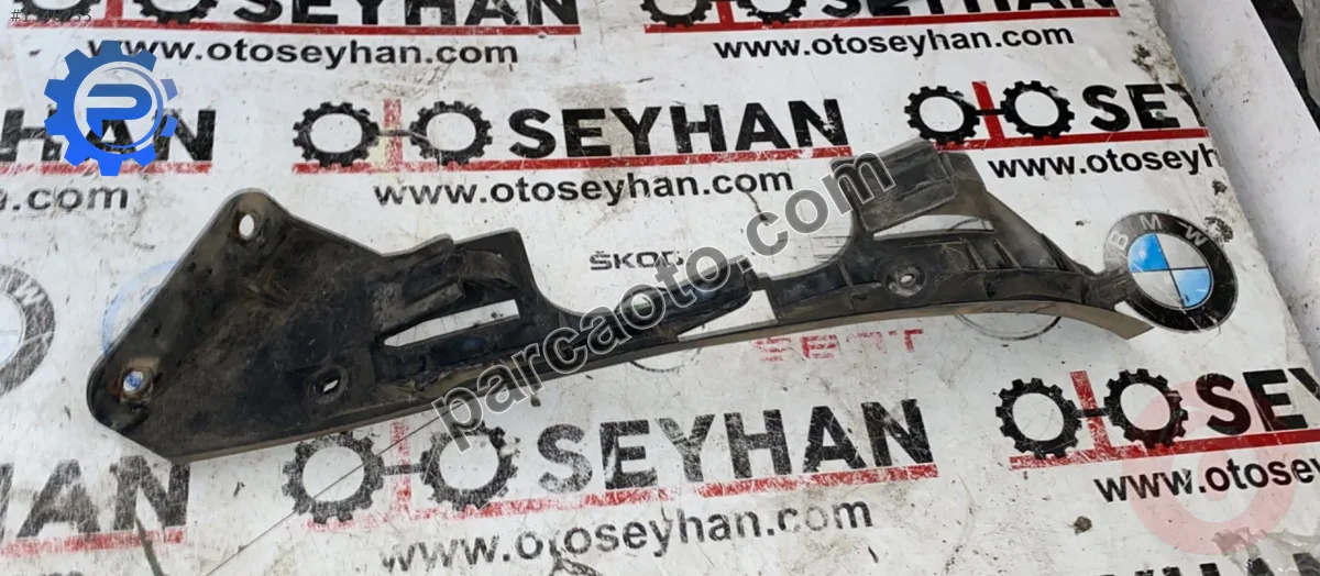1M6807394D seat leon 2002 sağ arka tampon bağlantı braketi