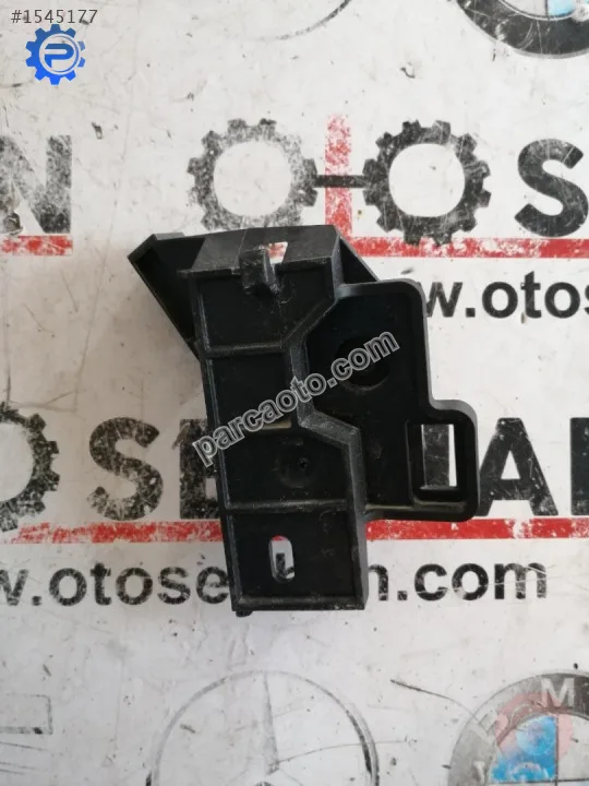 517823633B vw golf 6 kaput açma kolu yuvası mekanizması